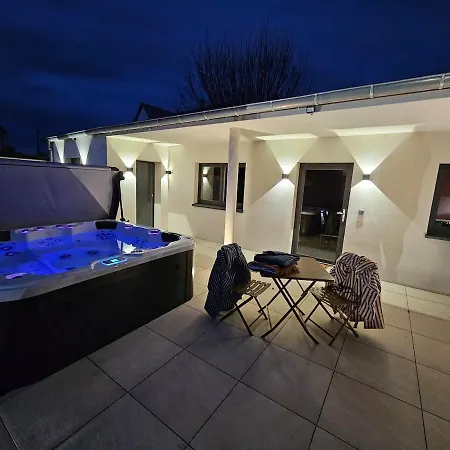 Lejlighed Coeur De Jardin - Prive - Jacuzzi - Unique & Cosy - Route Des Vins *