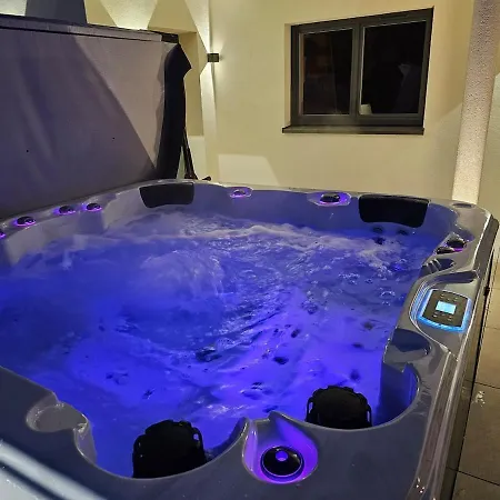 Coeur De Jardin - Prive - Jacuzzi - Unique & Cosy - Europa-park شقة
