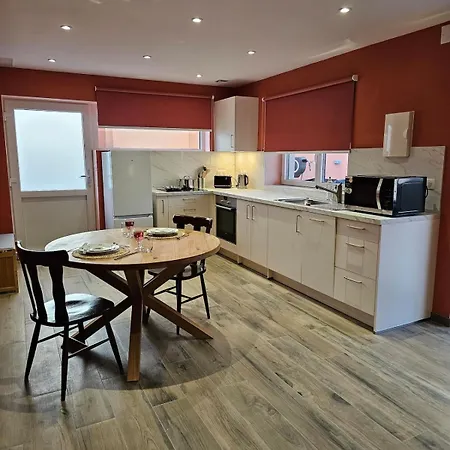 Coeur De Jardin - Prive - Jacuzzi - Unique & Cosy - Route Des Vins Lejlighed *