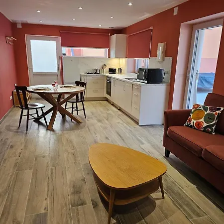 Apartment Coeur De Jardin - Prive - Jacuzzi - Unique & Cosy - Europa-park Erstein