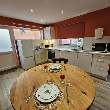 Lejlighed Coeur De Jardin - Prive - Jacuzzi - Unique & Cosy - Route Des Vins