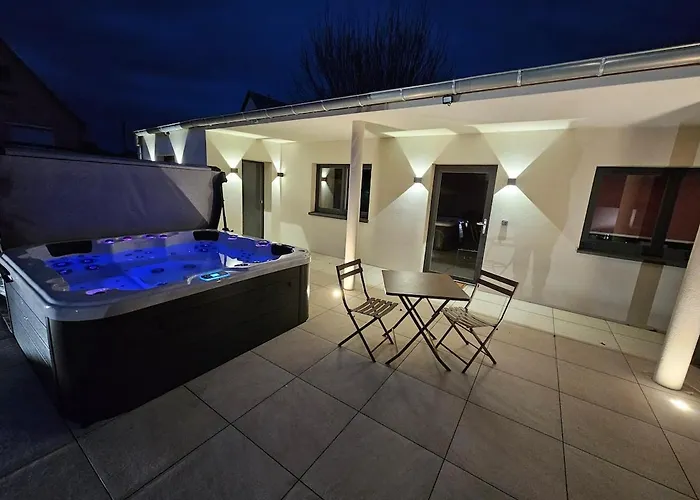 Coeur De Jardin - Prive - Jacuzzi - Unique & Cosy - Europa-park Apartment